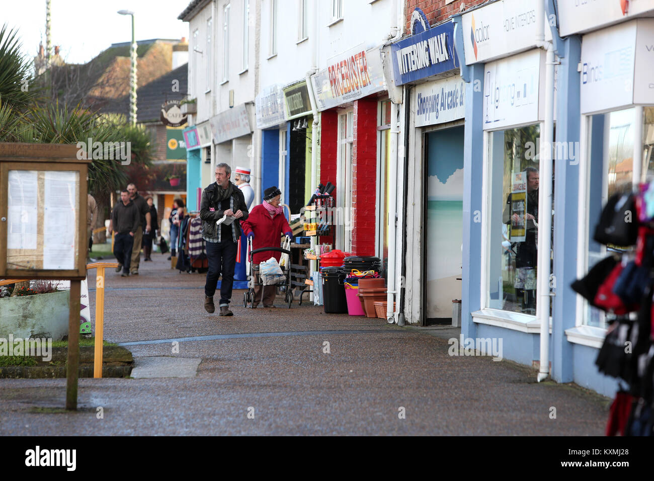 East wittering hires stock photography and images Alamy