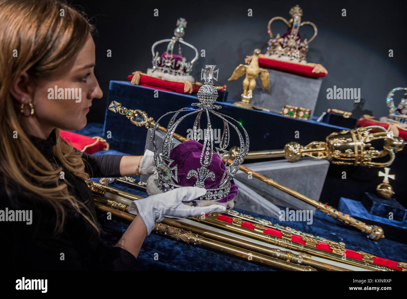 British crown jewels hires stock photography and images Alamy