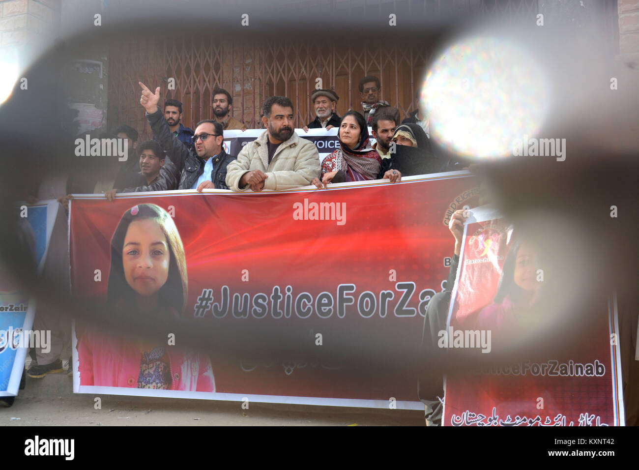 Quetta, Pakistan. 11th Jan, 2018. QUETTA, PAKISTAN, JAN 11: Members Balochistan Women business association and Balochitan civil society protesting against killing of 8-years old Zainab who was killed after rape in kasur punjab at front of press club in Quetta. Credit: Din Muhammad Watanpaal/Alamy Live News Stock Photo