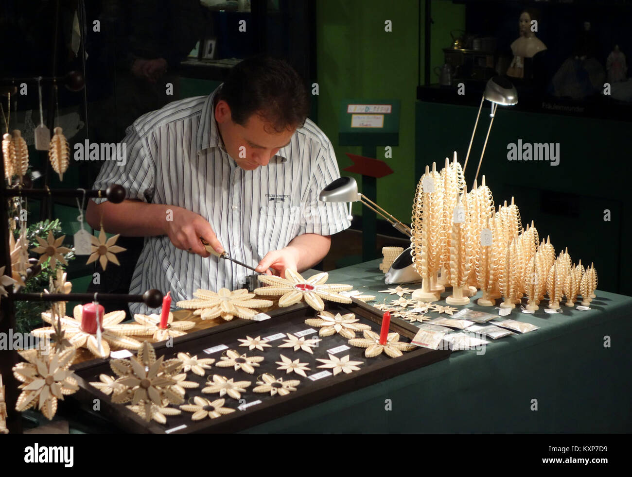 Handcrafts exhibition hi-res stock photography and images - Alamy
