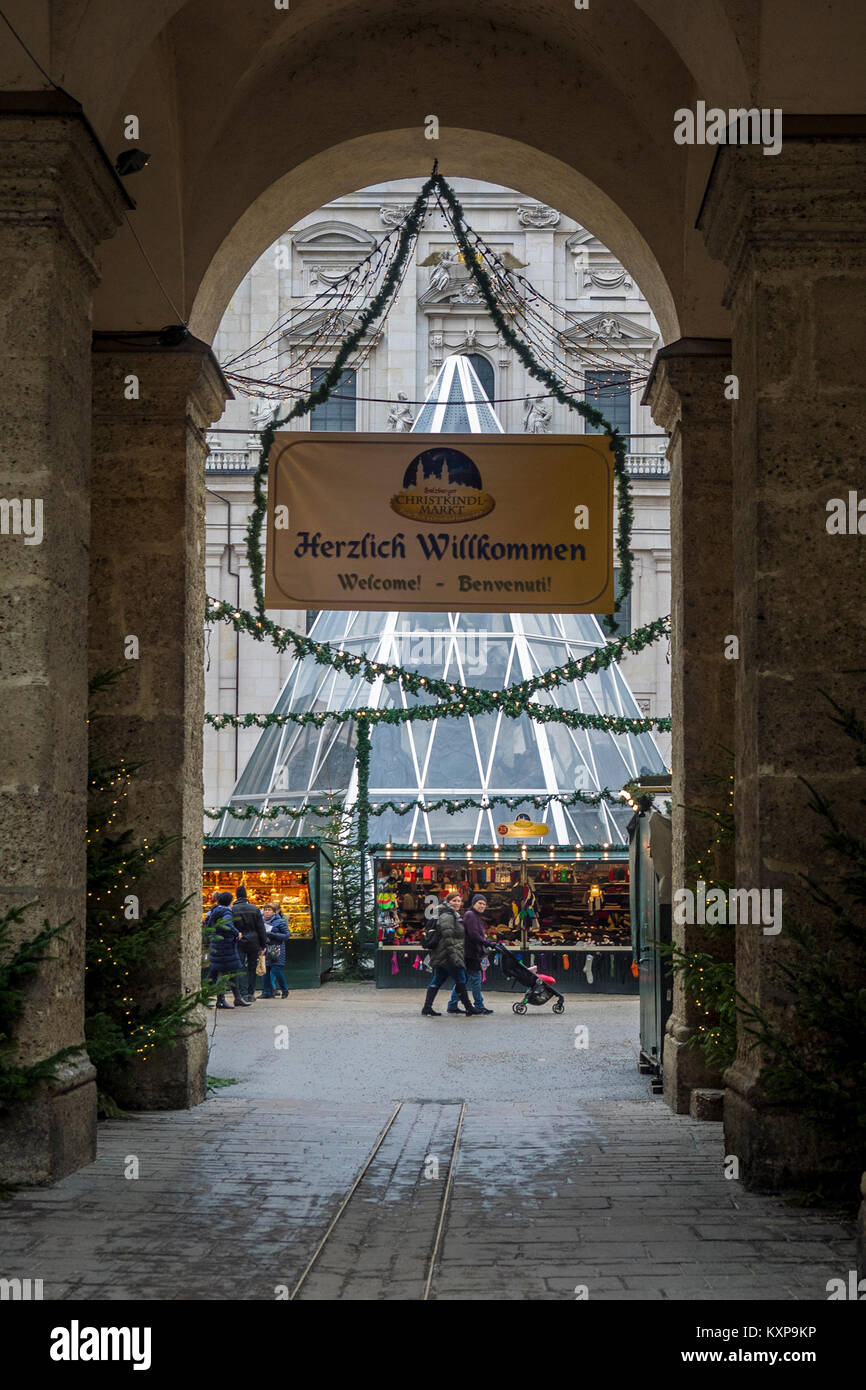 SALZBURG, AUSTRIA - DECEMBER 05, 2017:  Sign welcoming Tourists to the Salzburg Christmas Market (Salzburger Christkindlmarkt) in the evening Stock Photo