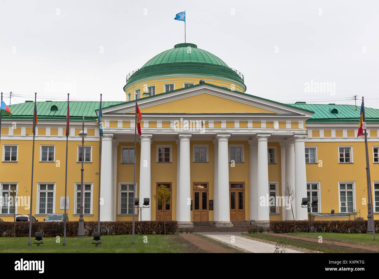 Таврический дворец в санкт петербурге фото внутри здания