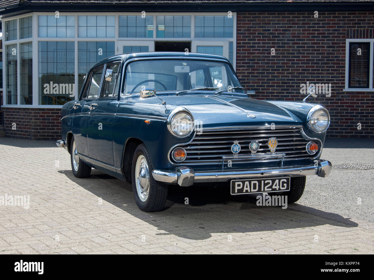 Morris Oxford Car High Resolution Stock Photography and Images Alamy