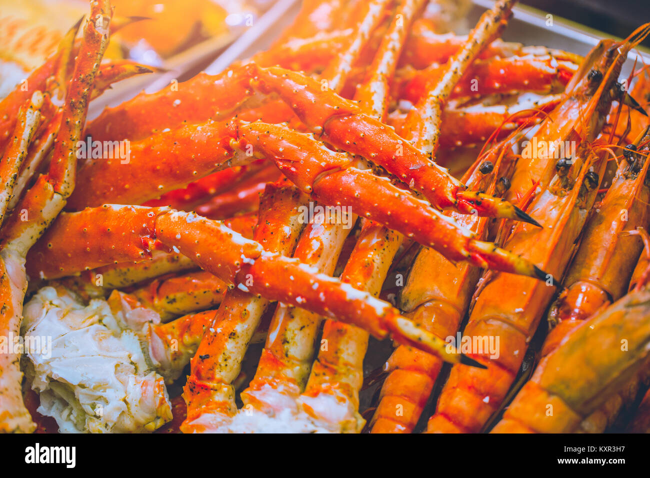 Alaskan king crab hires stock photography and images Alamy