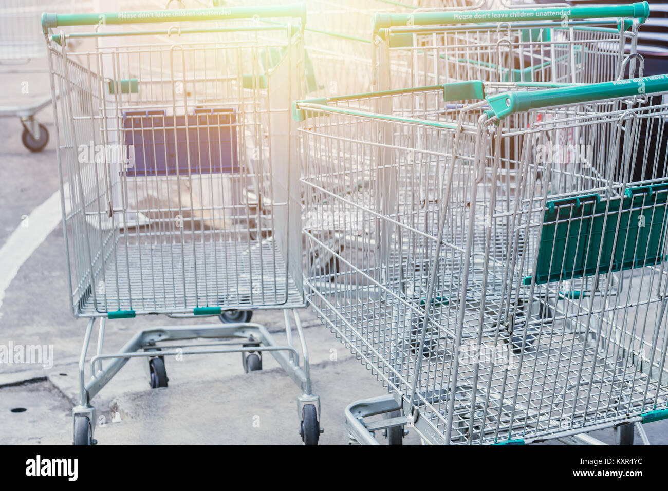 shopping cart left empty shoping economic household income money problems concept Stock Photo