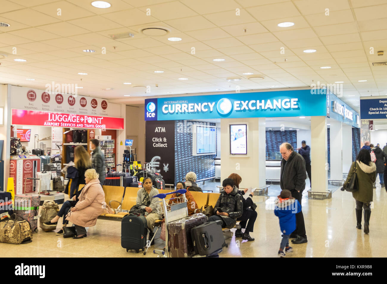 Page 8 Currency Exchange Airport High Resolution Stock Photography And Images Alamy
