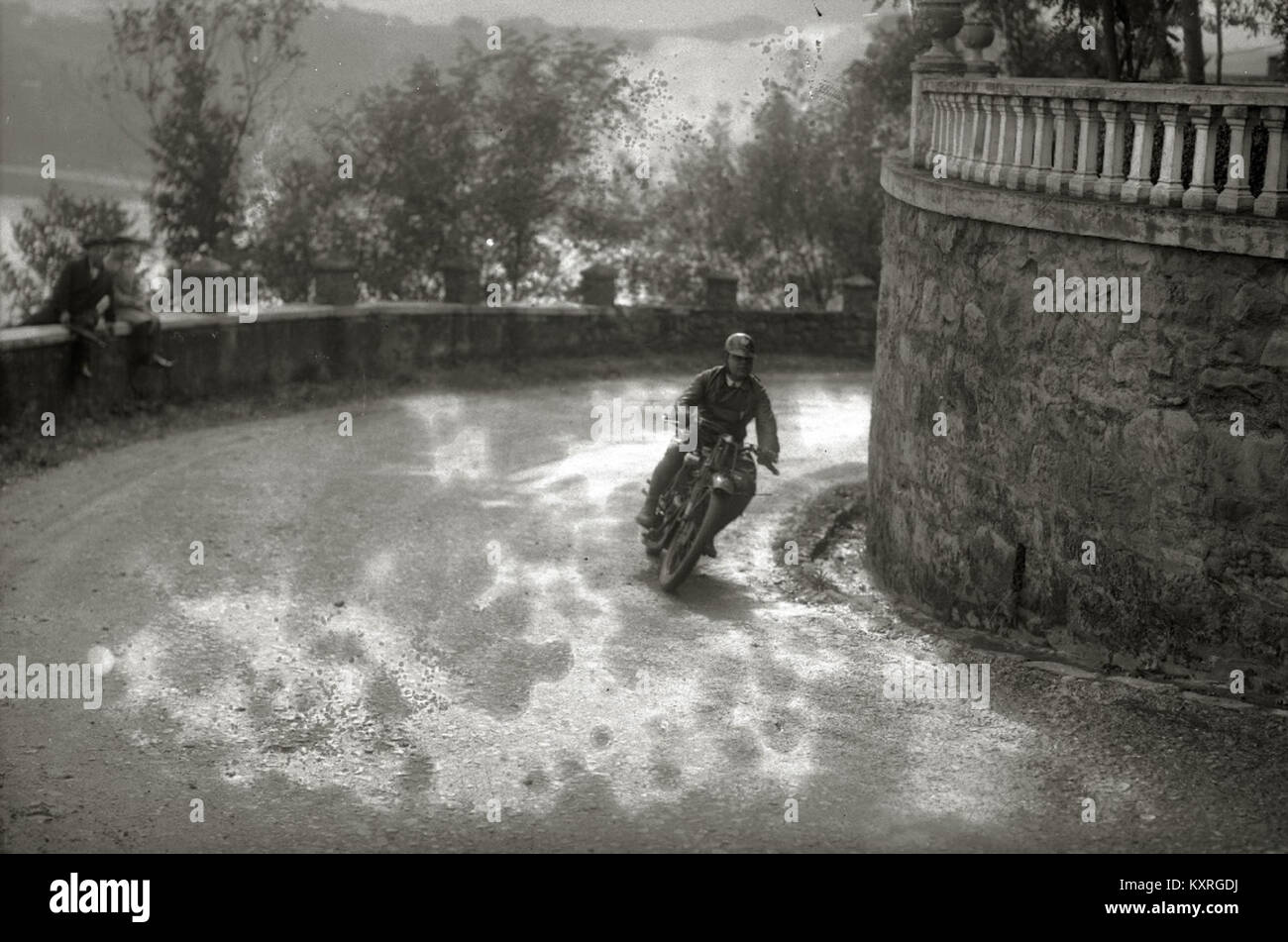 Early 1900s race cars hi-res stock photography and images - Alamy