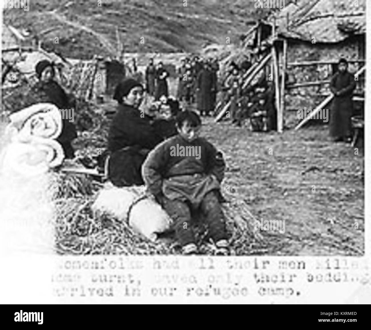 Chinese Women arrive at a refugee camp, Nanjing Massacre Stock Photo