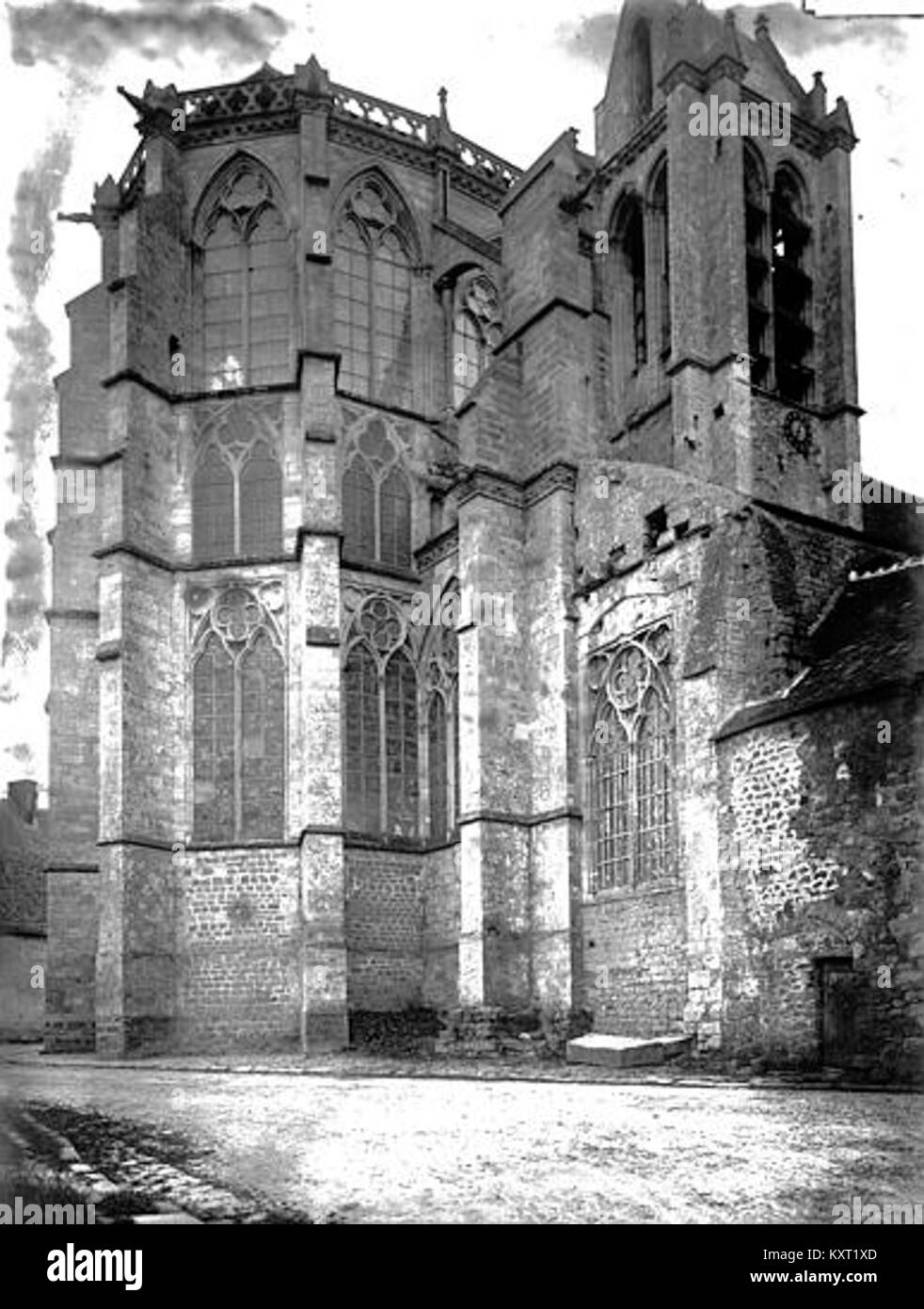 Eglise Abside, au nord SaintSulpicedeFavières Médiathèque de l
