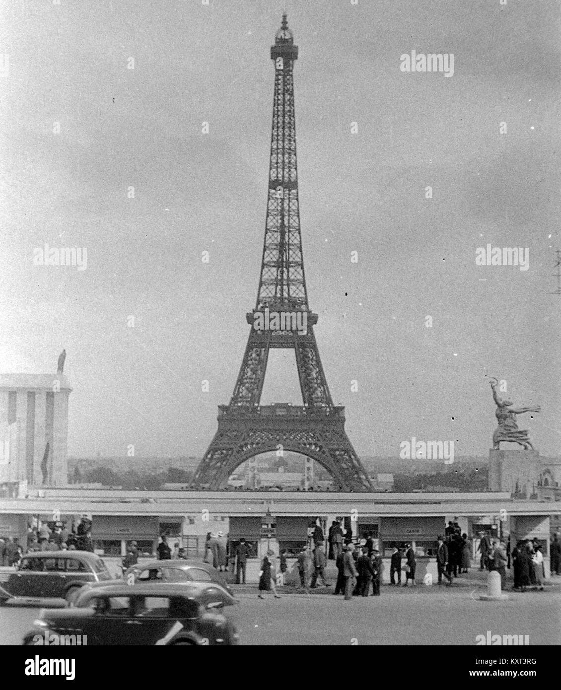 1937 international exhibition Black and White Stock Photos & Images - Alamy