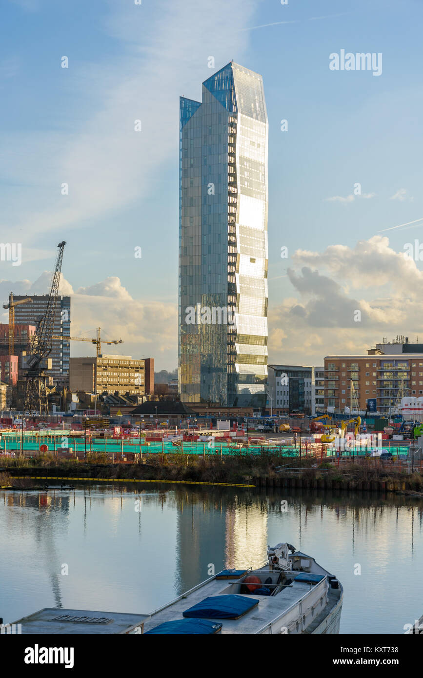 Dollar bay canary wharf hires stock photography and images Alamy
