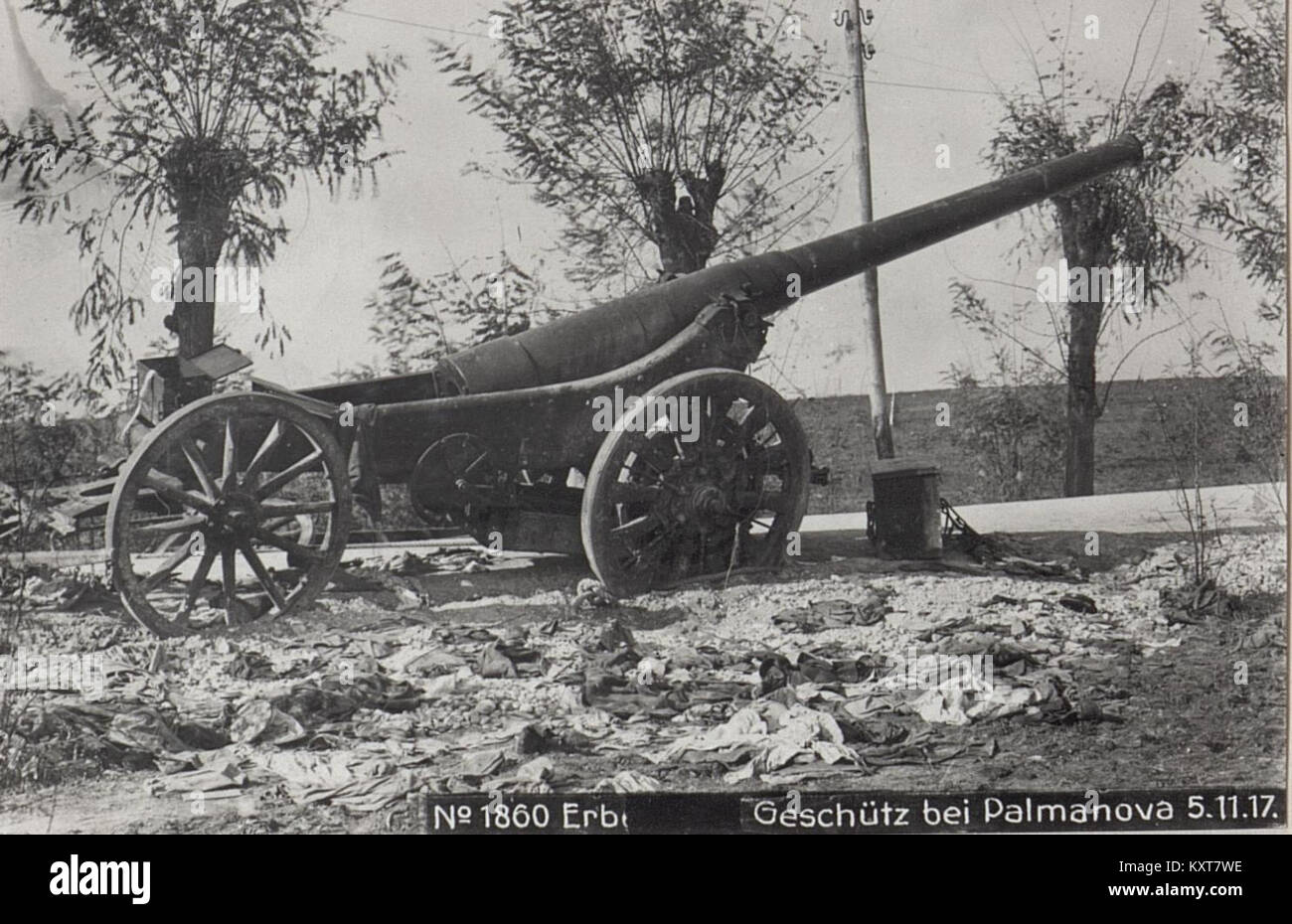 Erbeutetes Geschütz bei Palmanova 5.11.17. (BildID 15609447) Stock Photo