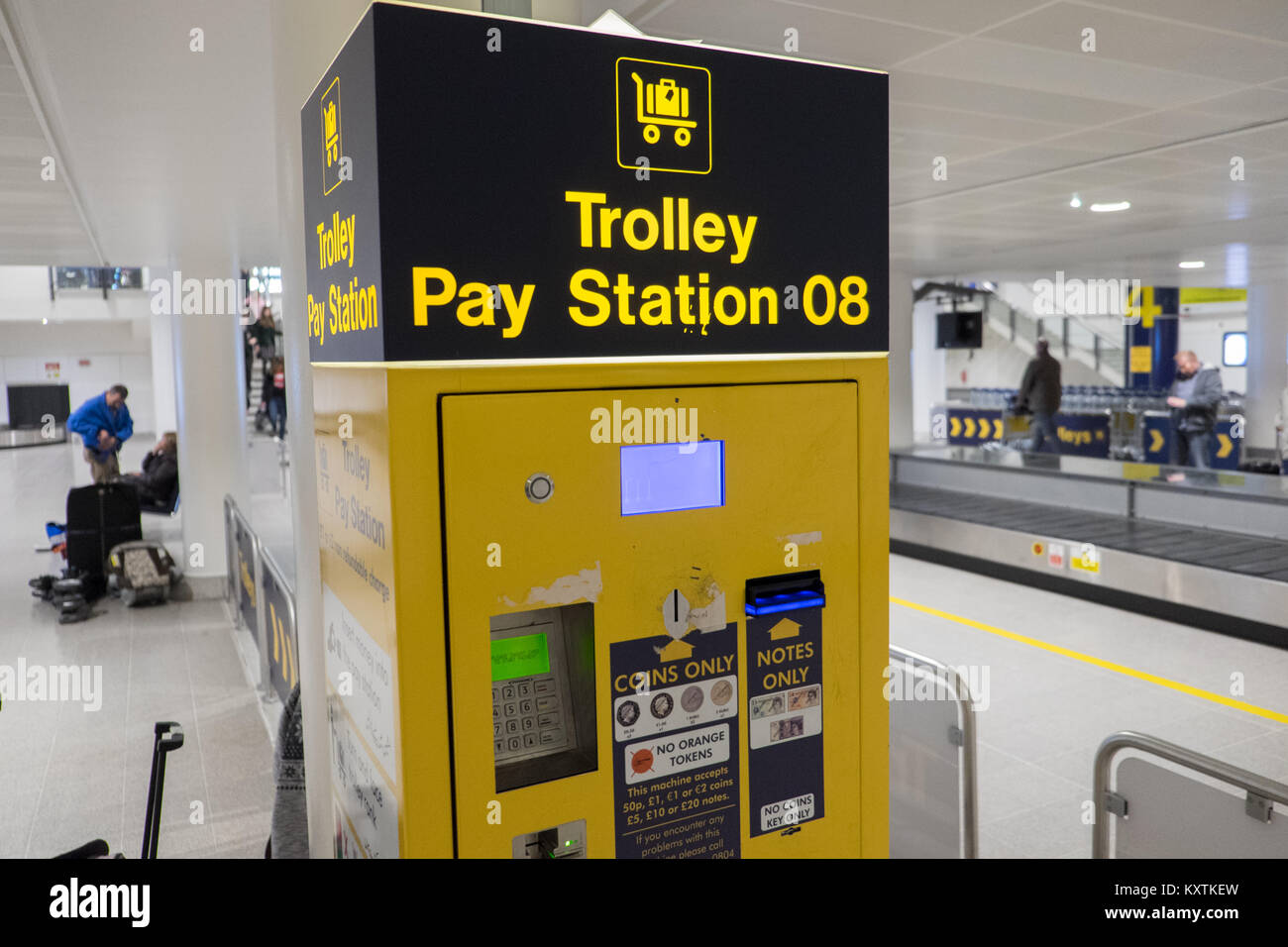 Manchester airport baggage hires stock photography and images Alamy