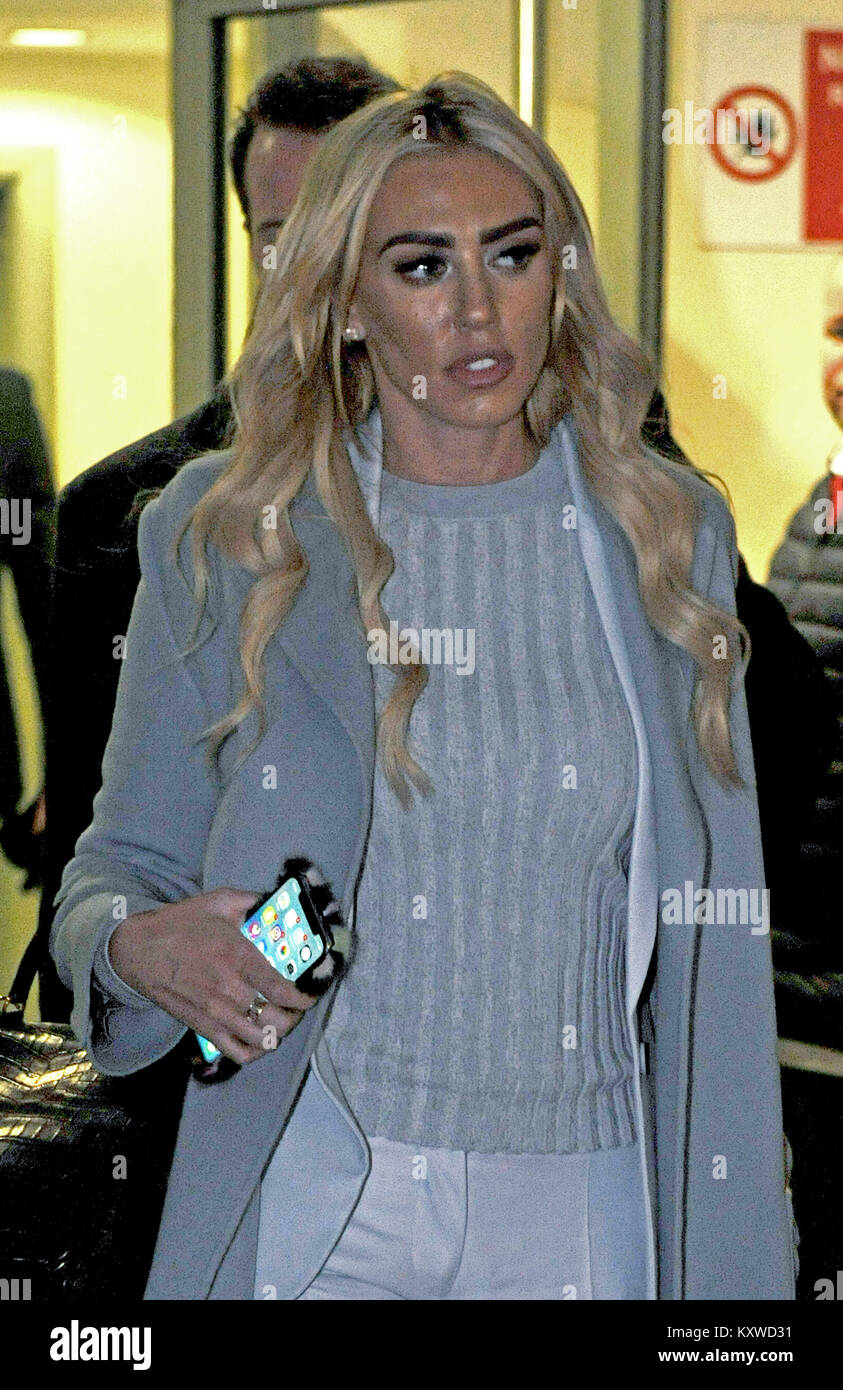 Petra Ecclestone leaves London's Central Family Court where she had the latest hearing in her divorce battle with ex-husband James Stunt. Stock Photo