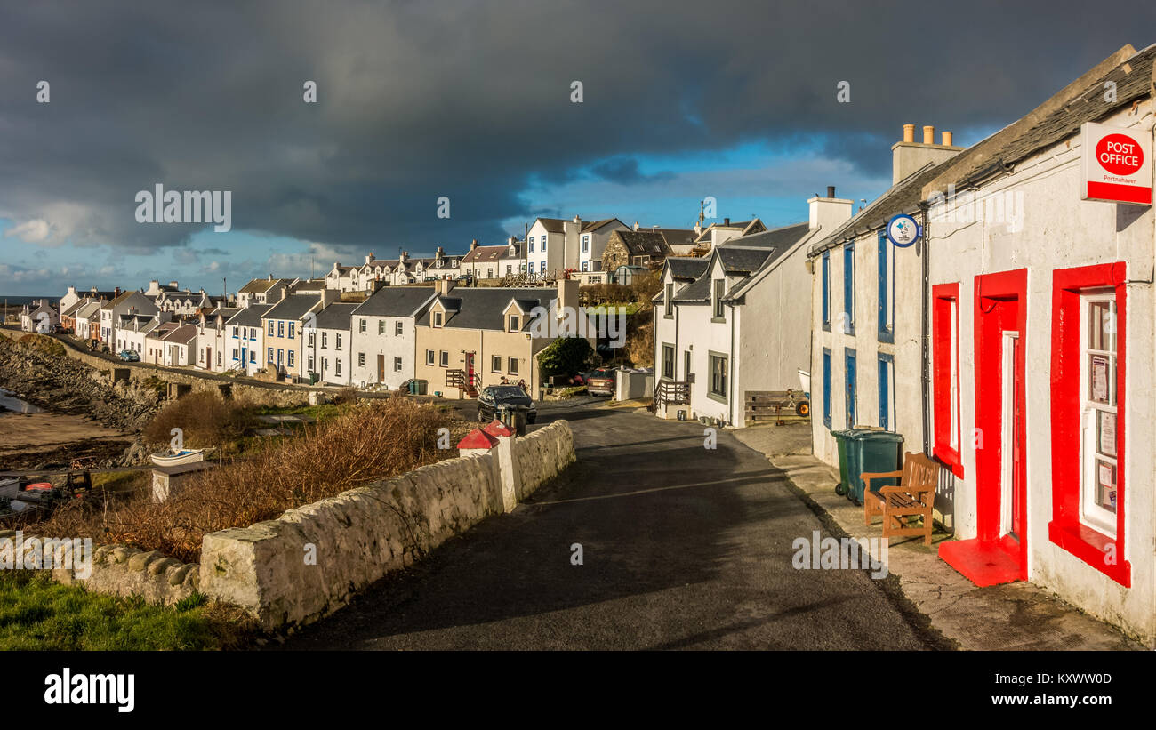 Portnahaven picturesque panorama of whitewashed houses on a sunny day