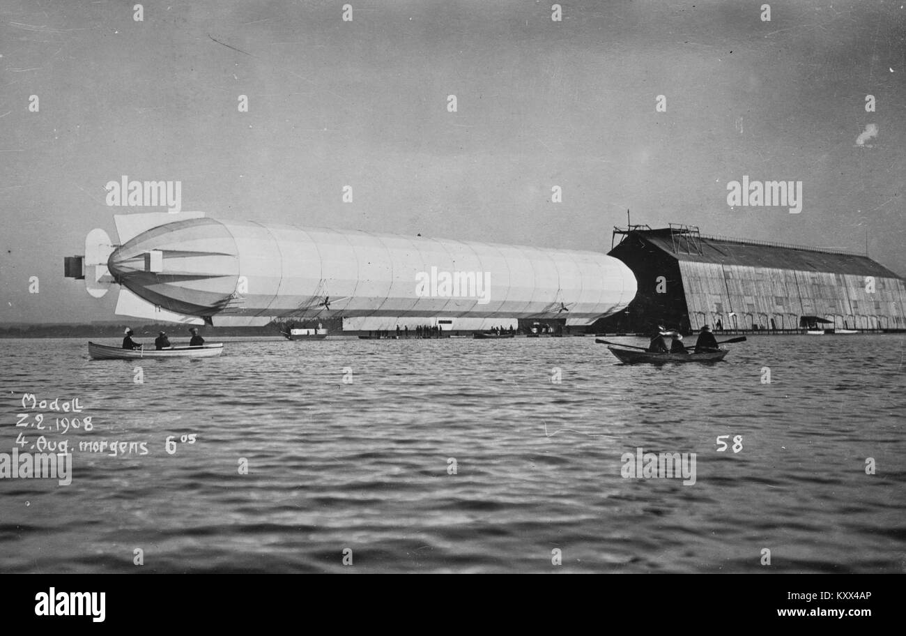 Airship hangar Black and White Stock Photos & Images Alamy