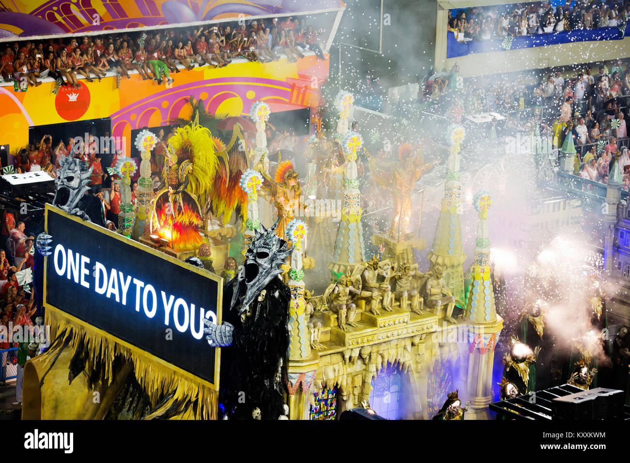 Samba school Mangueira in his presentation show at Sambodrome, Rio de Janeiro carnival, Brazil Stock Photo