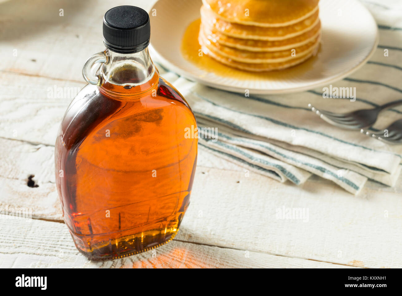 Download Maple Syrup Bottle High Resolution Stock Photography And Images Alamy PSD Mockup Templates