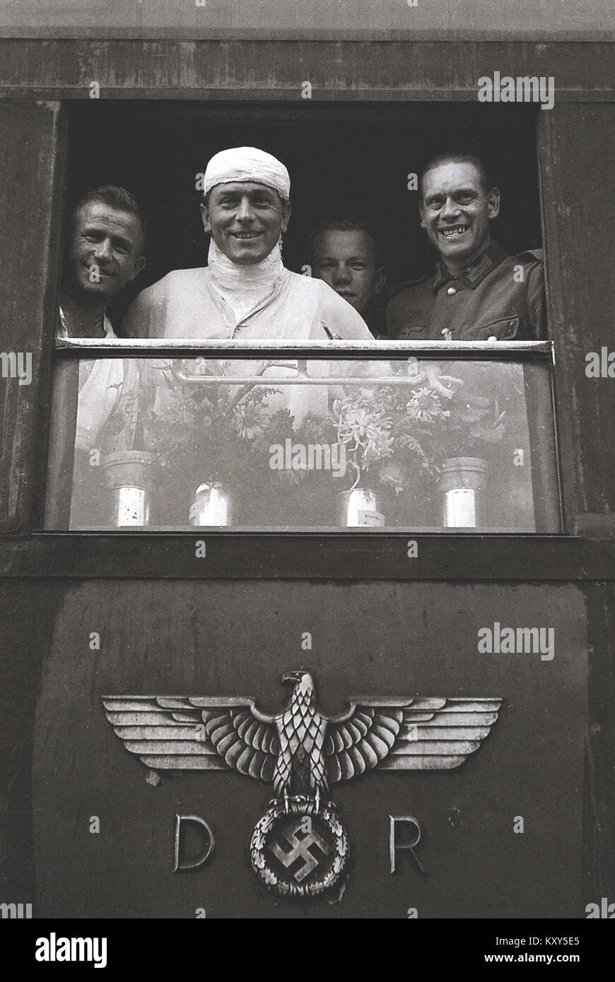 German soldiers world war ii train hi-res stock photography and images ...