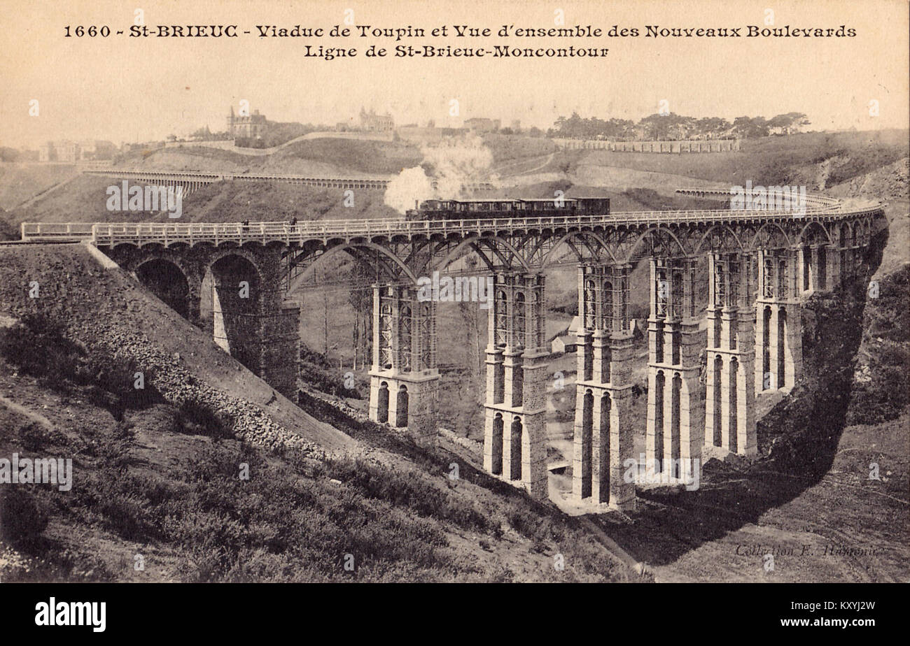 Hamonic 1660 - St-BRIEUC - Viaduc de Toupin et Vue d'ensemble des Nouveaux Boulevards - Ligne de St-Brieuc à Moncontour Stock Photo