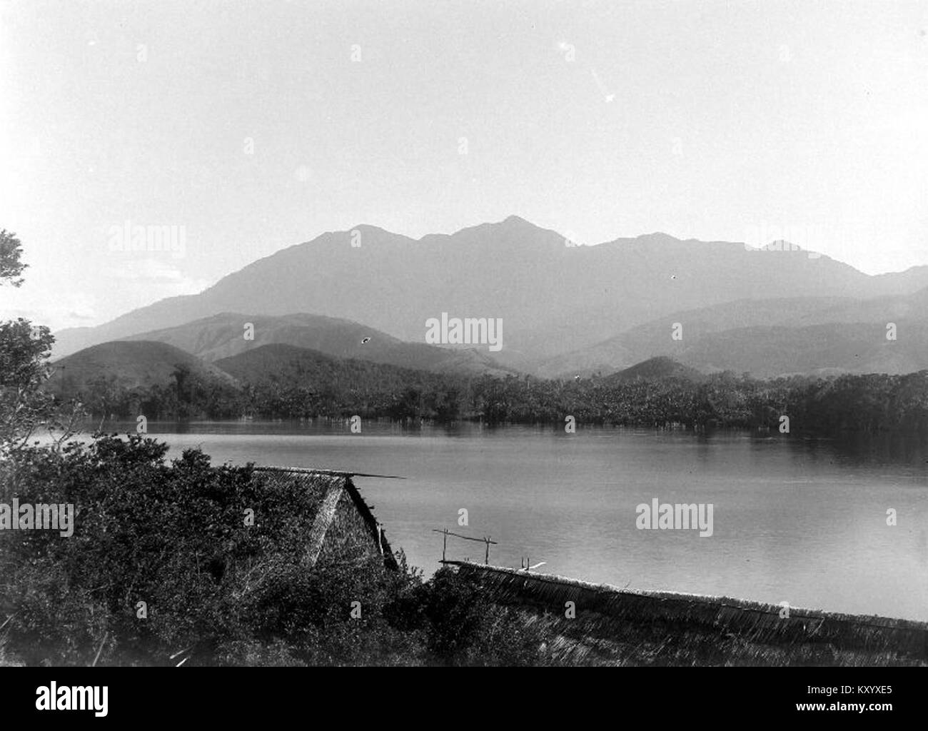 Ancient world glimpse Black and White Stock Photos & Images - Alamy