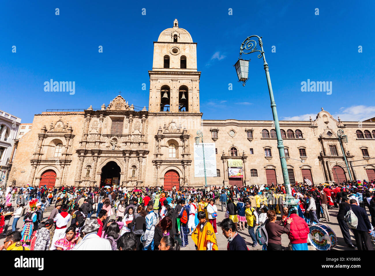 Basilica san francisco la paz hi-res stock photography and images - Alamy