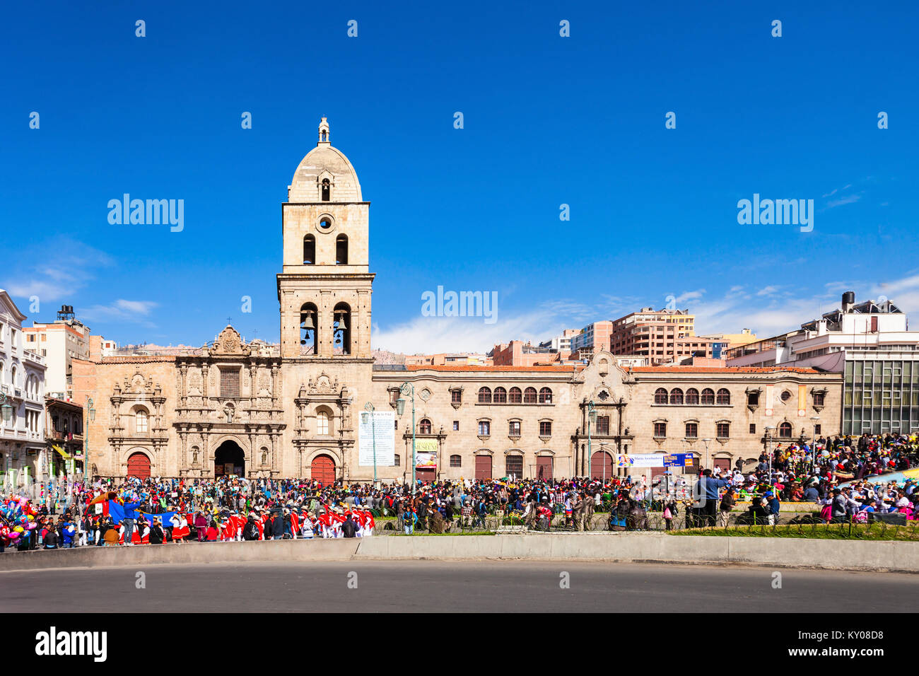 Basilica san francisco la paz hi-res stock photography and images - Alamy