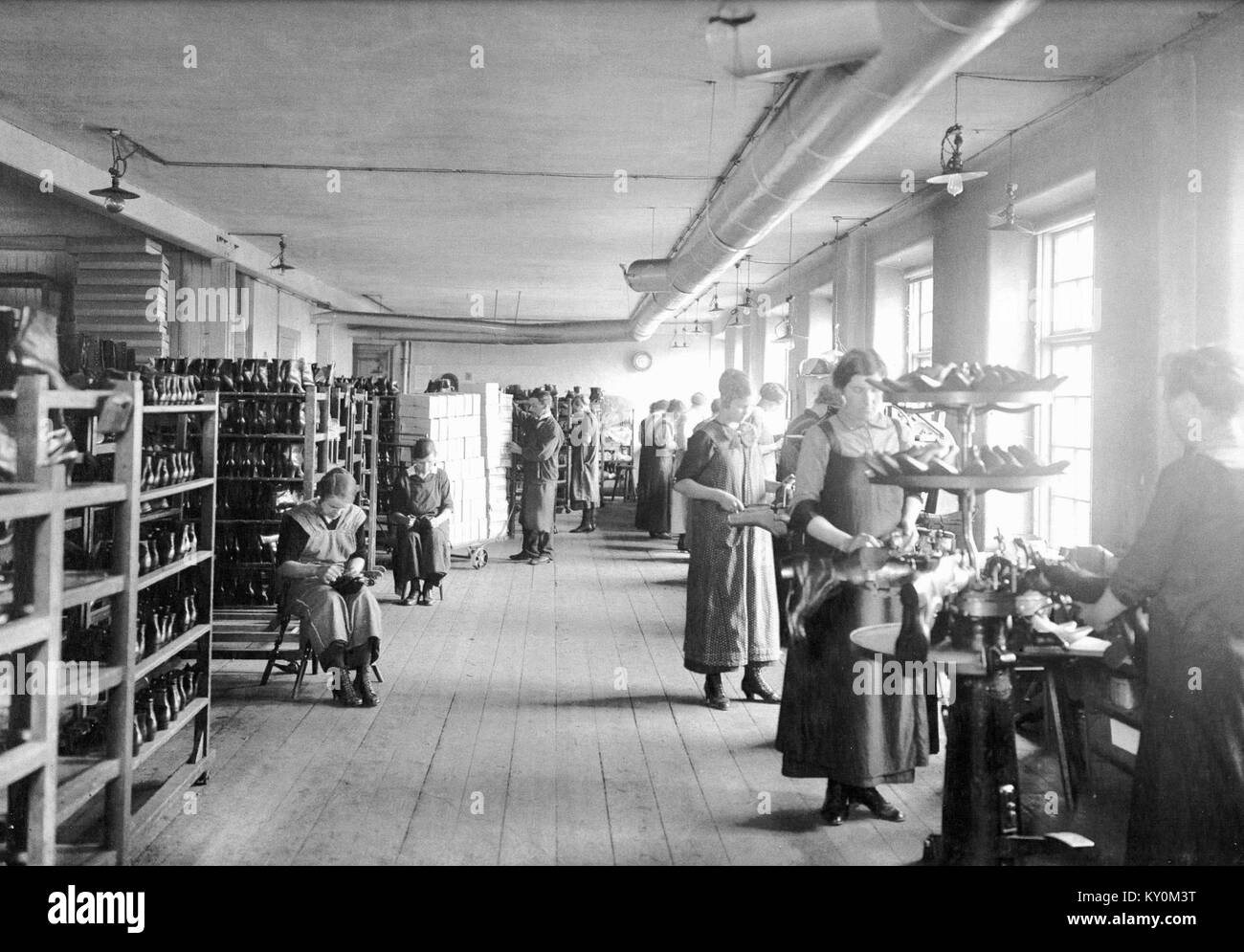 Hästen shoe factory Uppsala Sweden 1930s 007 Stock Photo Alamy