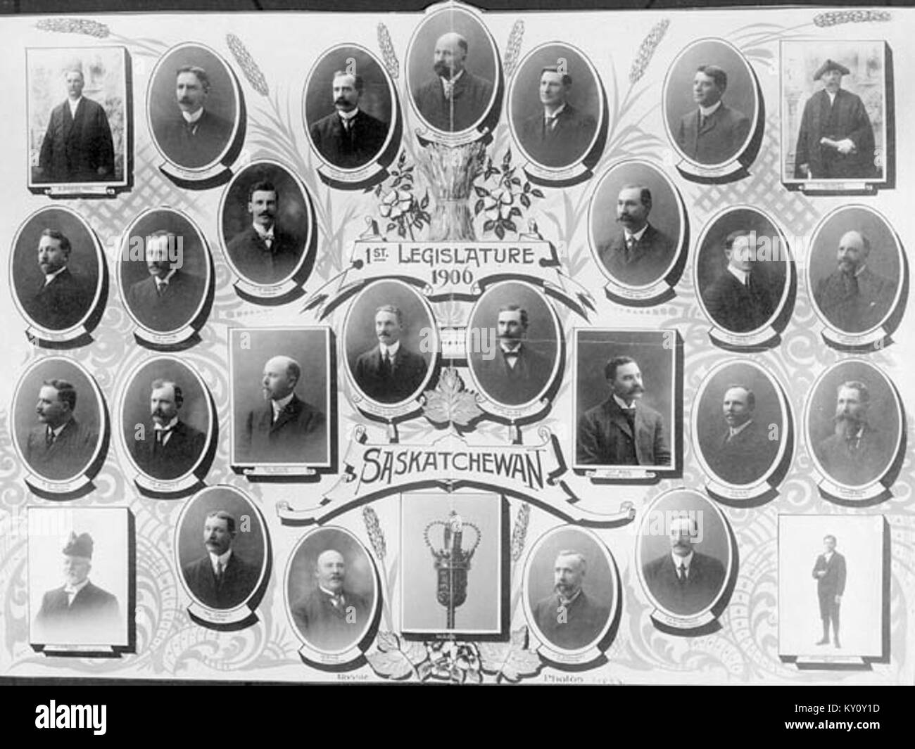 The photograph of the First Legislature of Saskatchewan in 1906 ...
