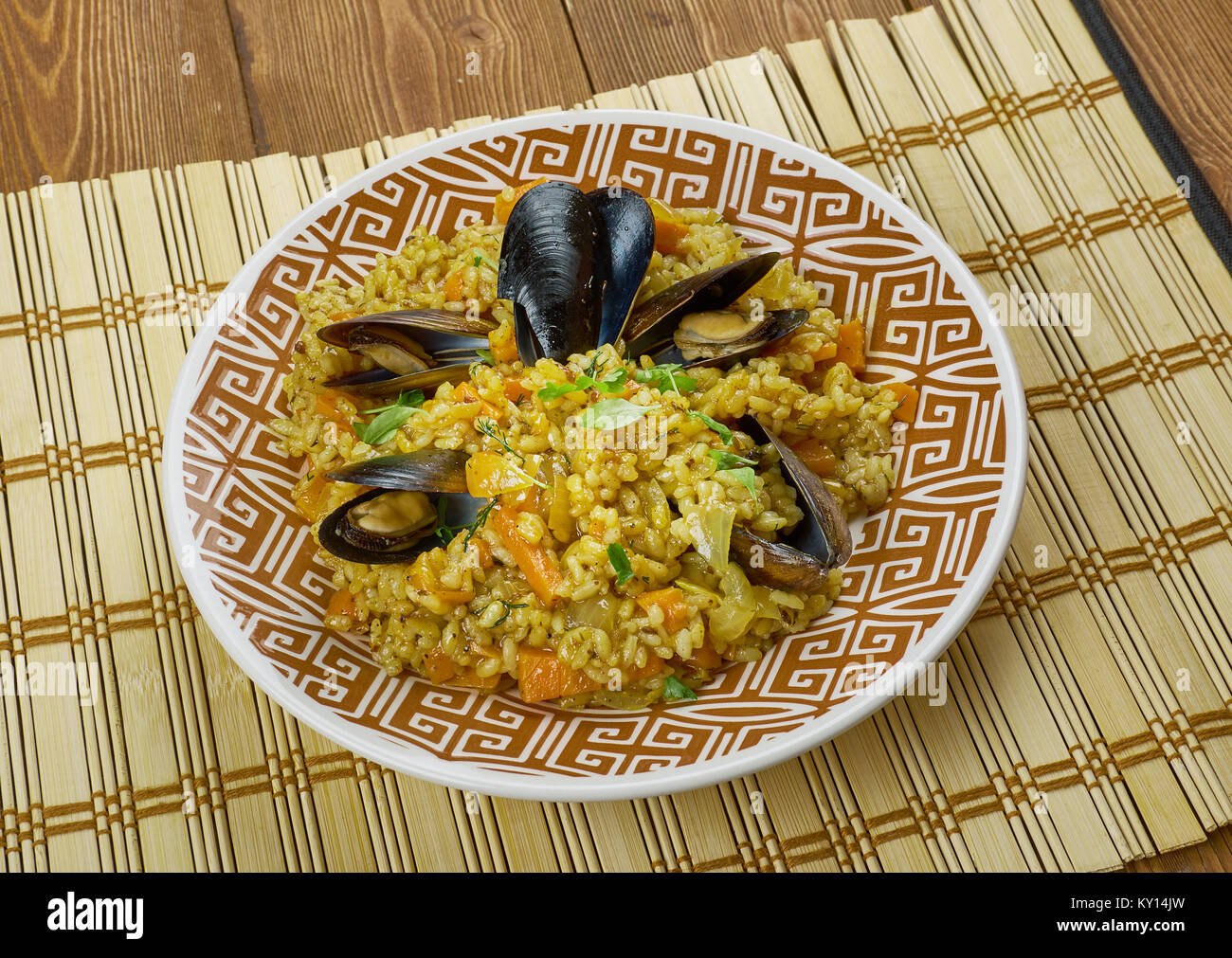 Black Sea pilaf with mussels, close up Stock Photo Alamy