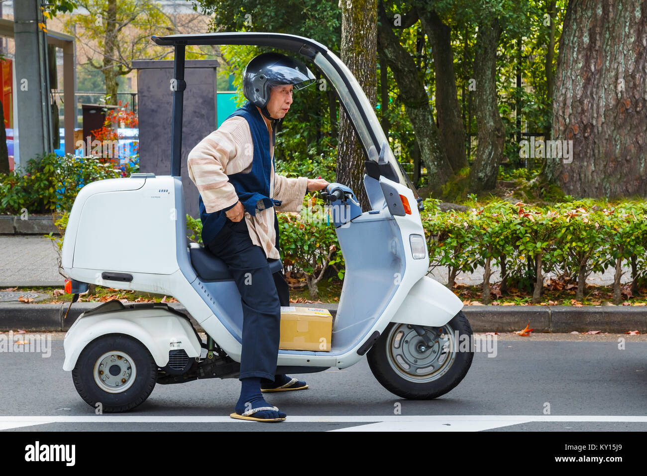 delivery on motorcycle