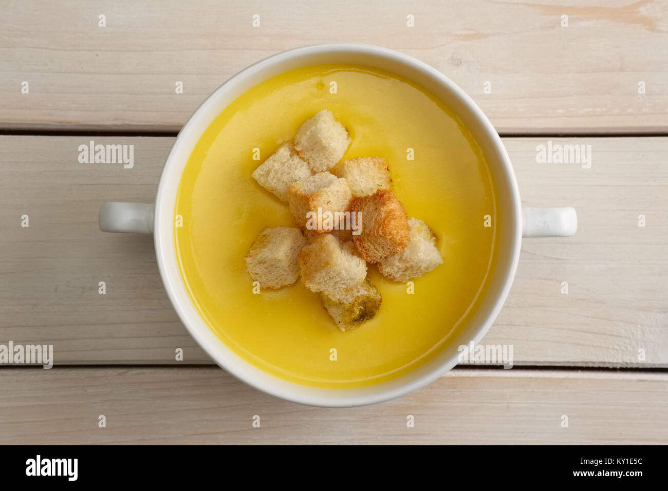 Chicken soup puree with white bread chips Stock Photo Alamy
