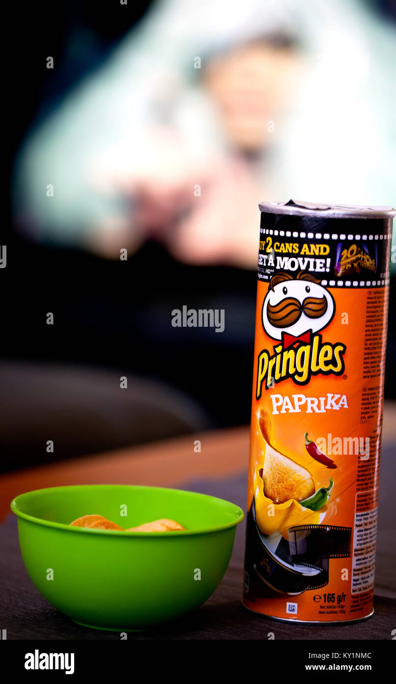 Page 2 - Pringles Crisps High Resolution Stock Photography and Images -  Alamy