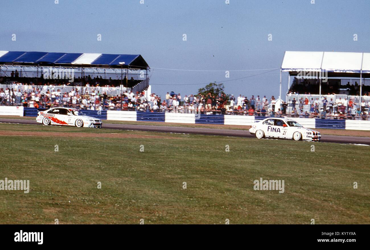 British Touring car action , 1996 British Grand Prix meeting