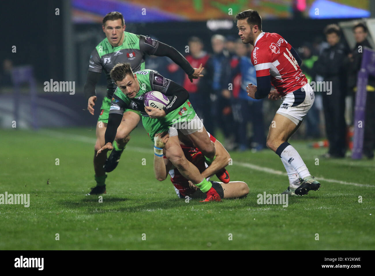 Agen, France. 12th Jan, 2018. Gloucester's Mark Atkinson during the match opposing Agen vs Gloucester in EPCR Challenge Cup 2017/2018. Credit: Sebastien Lapeyrere/Alamy Live News. Stock Photo