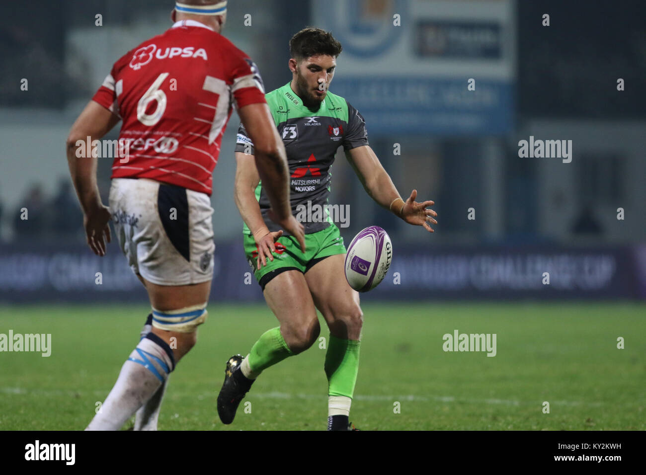 Agen, France. 12th Jan, 2018. Gloucester's during the match opposing Agen vs Gloucester in EPCR Challenge Cup 2017/2018. Credit: Sebastien Lapeyrere/Alamy Live News. Stock Photo