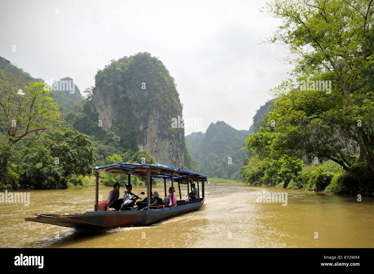 Local boat on Nang river, Ba Be National Park, north Vietnam Stock Photo