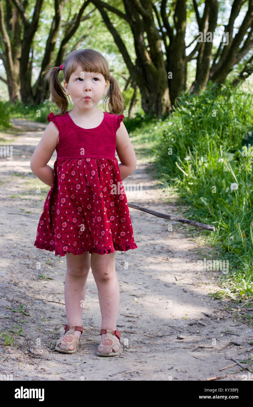 funny face pink dress