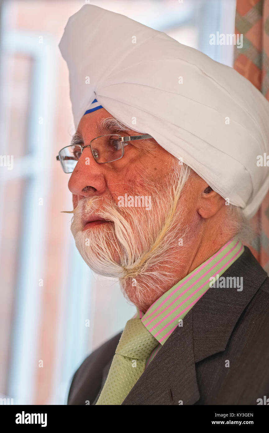 Lord suri hi-res stock photography and images - Alamy