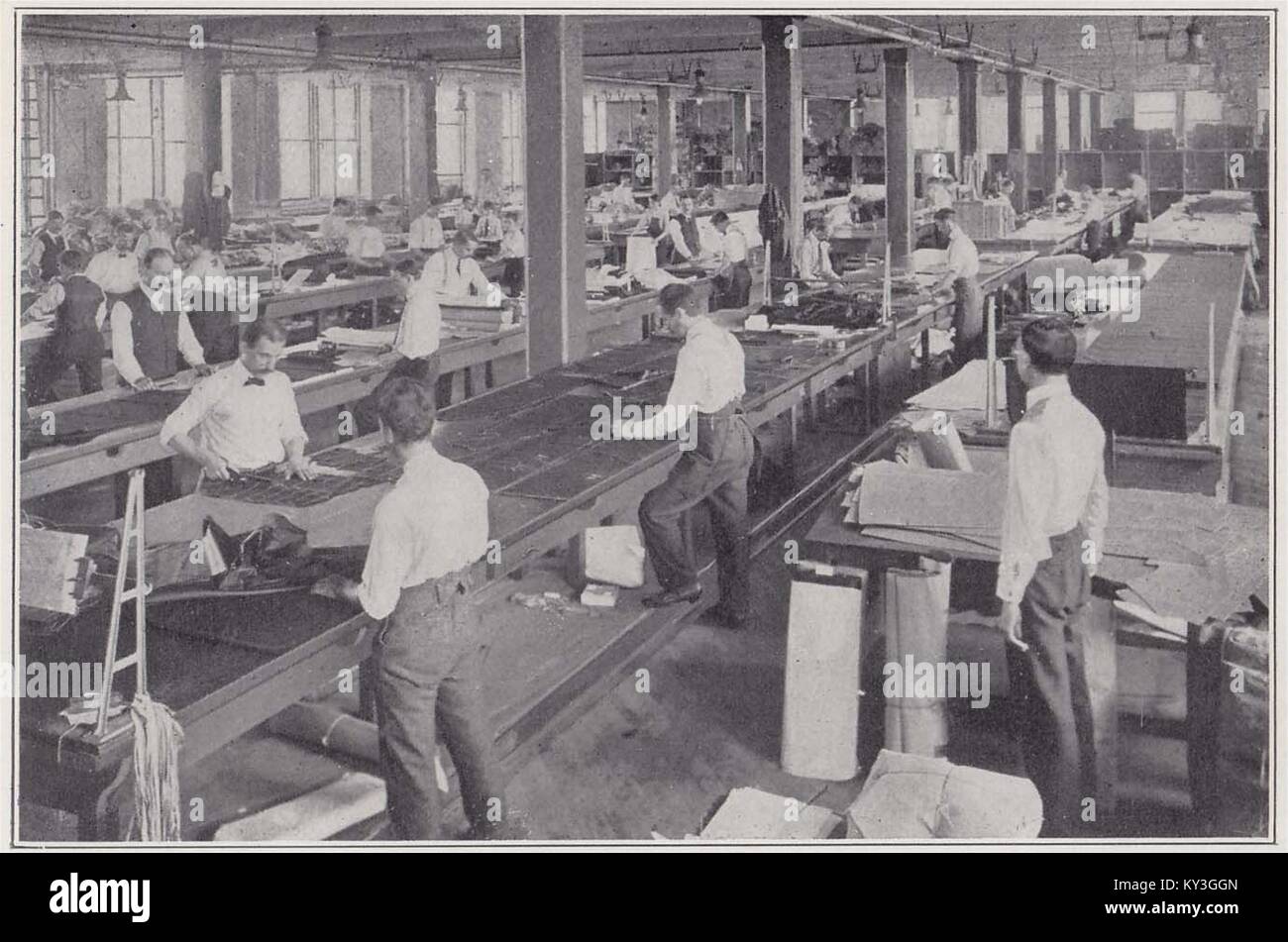 Men's Clothing, TrimmingRoom Stock Photo Alamy