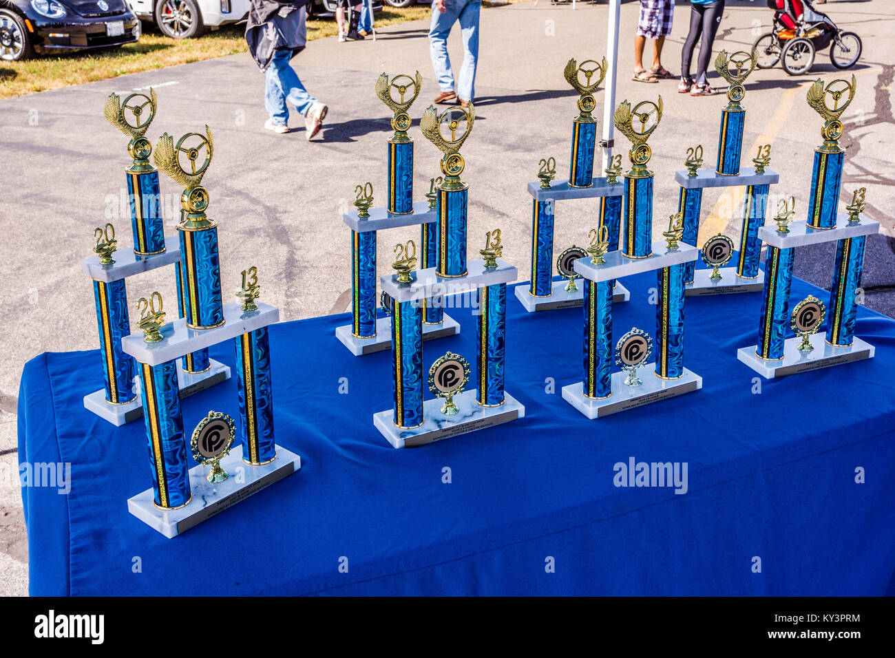 Simsbury FlyIn and Car Show Simsbury Airport Simsbury, Connecticut