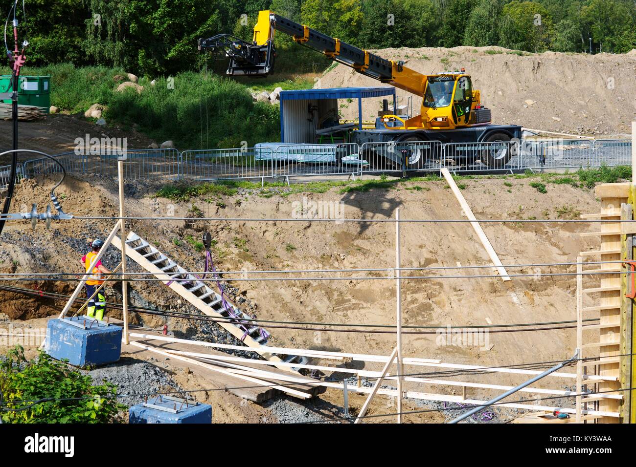 Large mobile crane hi-res stock photography and images - Alamy