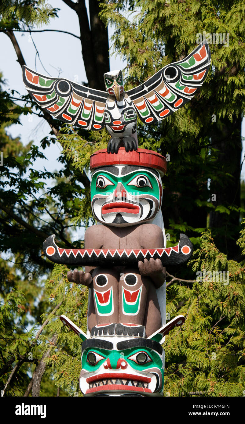 First Nations totem poles representing craftsmanship and unique culture ...