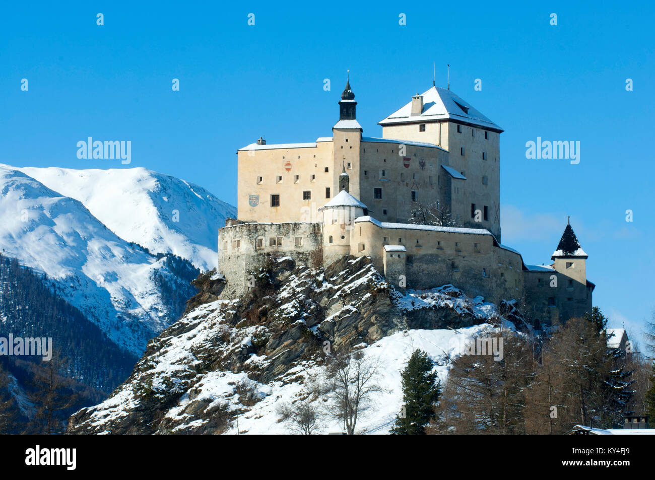 switzerland-tarasp-castle-hi-res-stock-photography-and-images-alamy