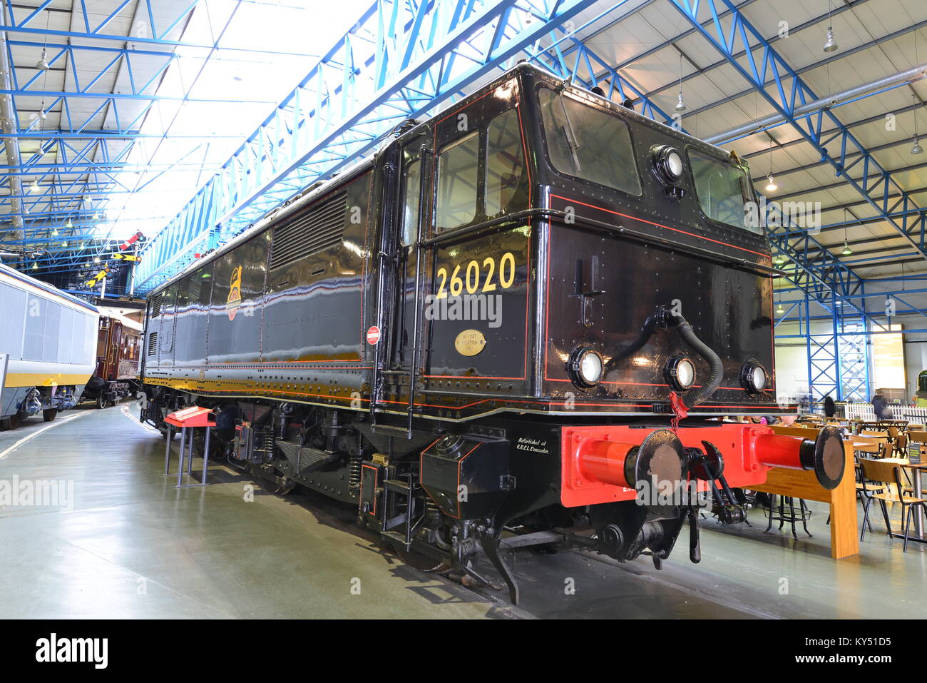 British rail class 76 locomotive hi-res stock photography and images ...