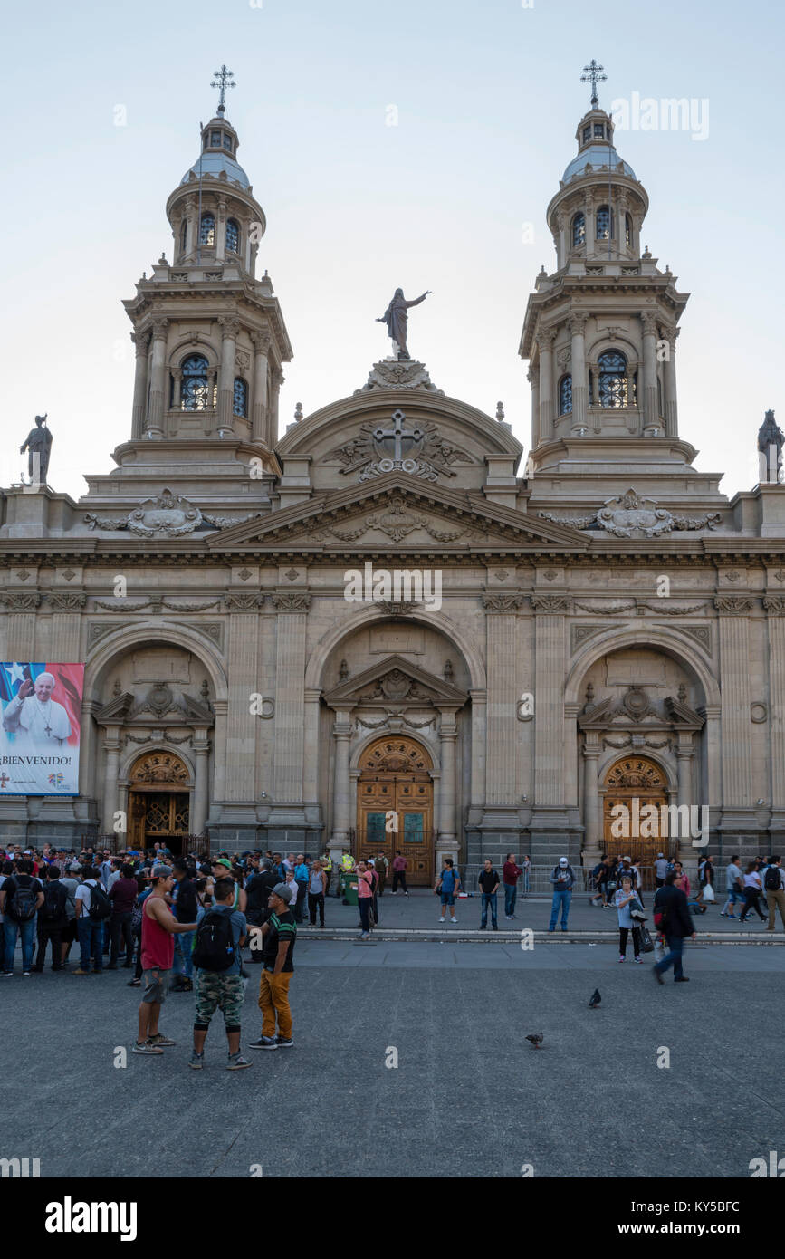 vew-of-the-catedral-metropolitano-de-santiago-metropolitan-cathedral-of