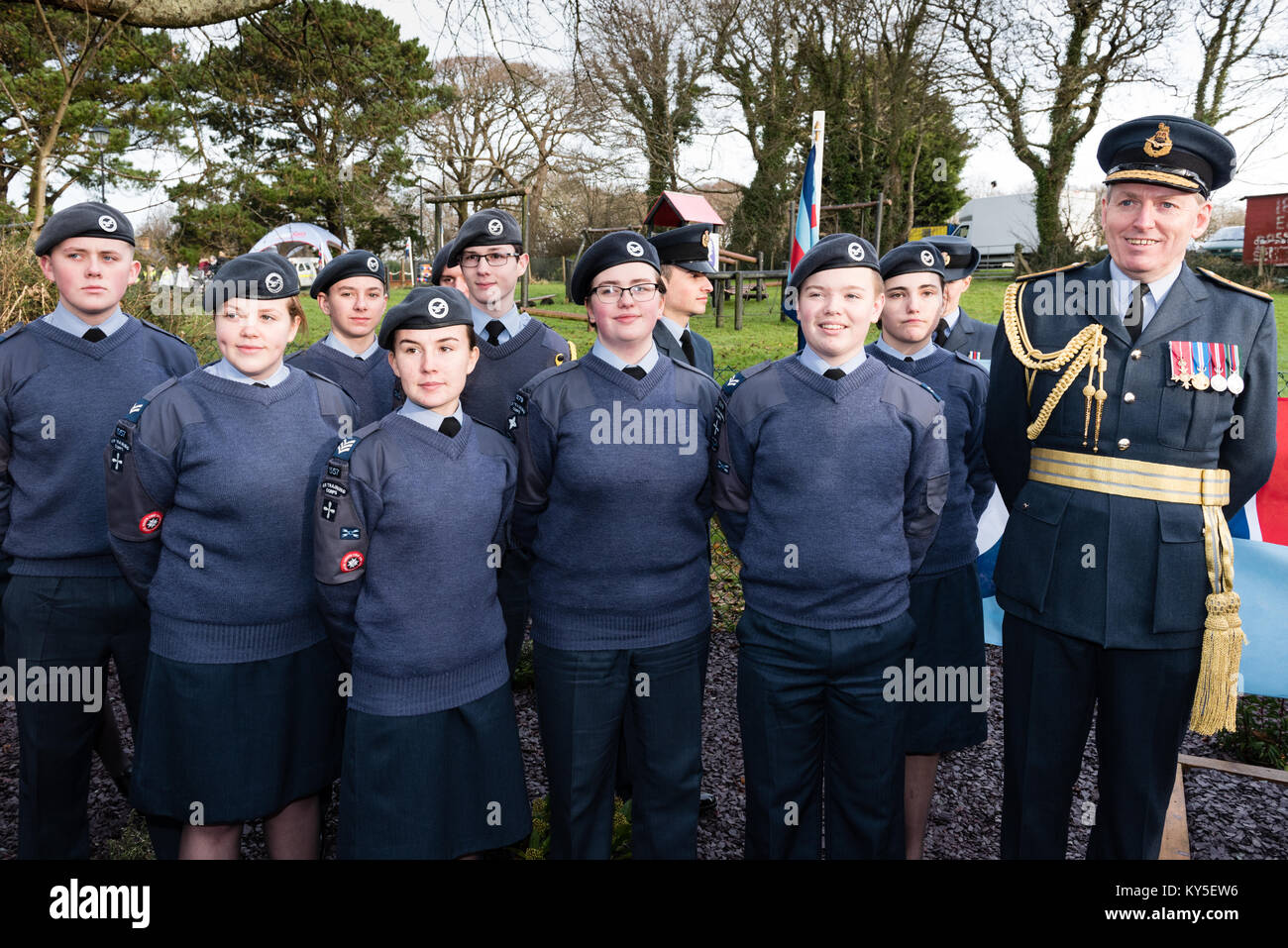 Llanystumdwy, Gwynedd, UK. 12th Jan, 2018. UK. Air Commodore Adrian Williams (R), Air Officer Wales, with Air Training Corps Cadets from North Wales as the RAF, the Lord Lieutenant of Gwynedd, Gwynedd Council and Wales Remembers commemorate Prime Minister David Lloyd George's 1917 decision to create the world's first independent Air Force in 1918, with the unveiling of a commeorative garden in the grounds of the Lloyd George Museum. Credit: Michael Gibson/Alamy Live News Stock Photo