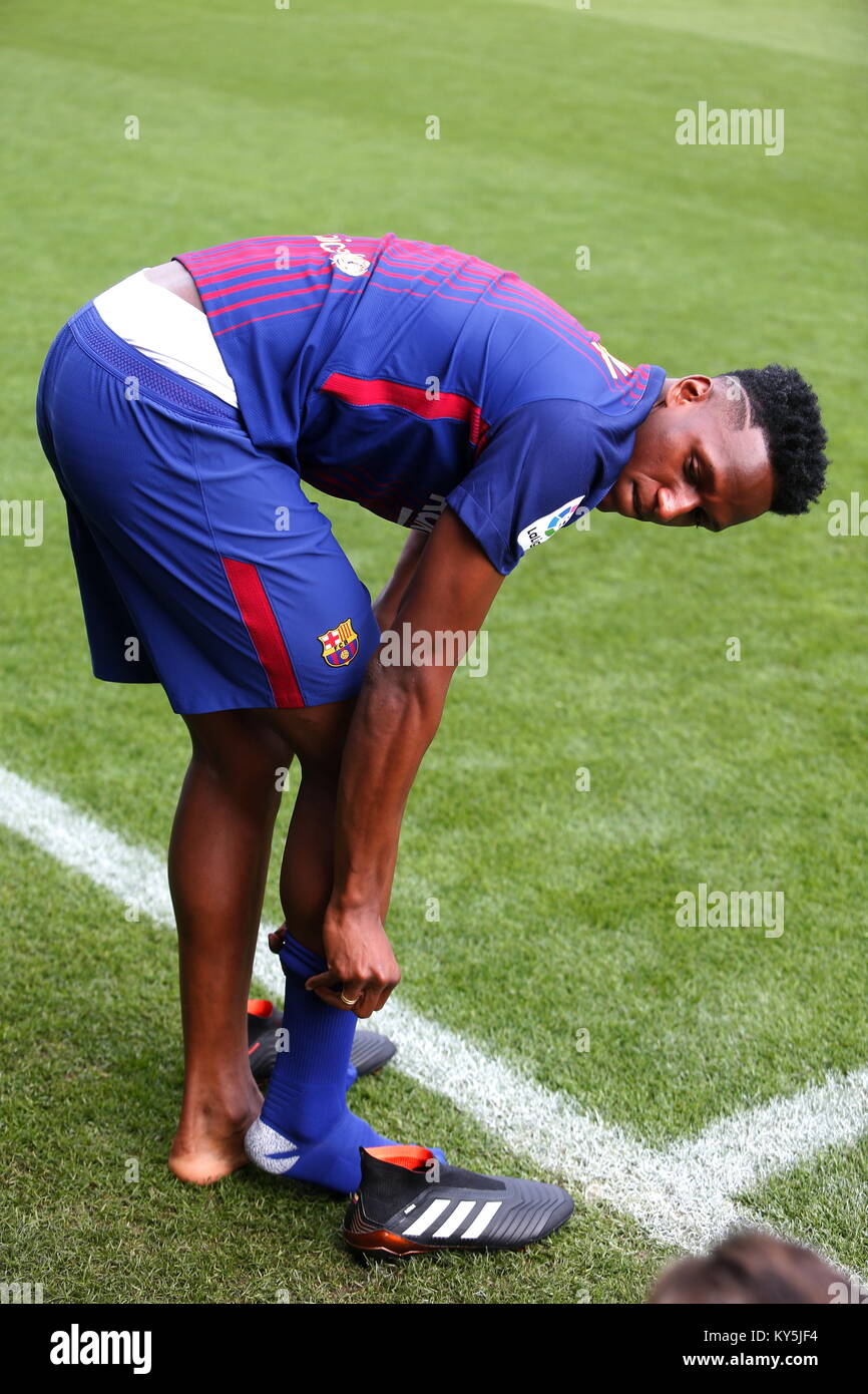 Barcelona, Spain. 13th Jan, 2018. Camp Nou, Barcelona, Spain; New FC Barcelona signing Yerry Mina press conference and unveiling; Yerry Mina wears the FC Barcelona shirt for the first time Credit: Joma/Alamy Live News Stock Photo