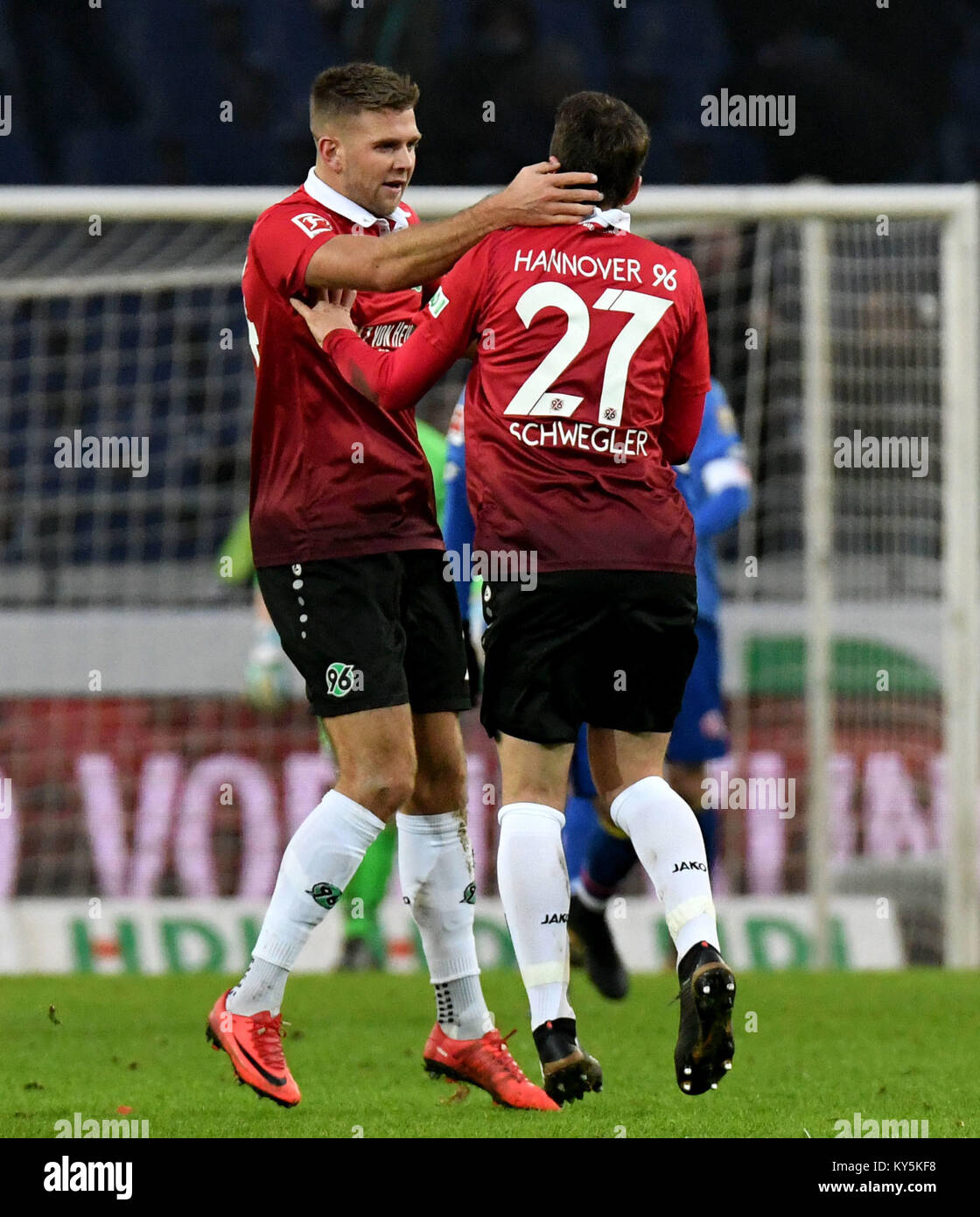 DFB-Pokal Results: Werder Bremen Advance as Füllkrug Returns; Hannover 96 Dominate in Goal-Fest