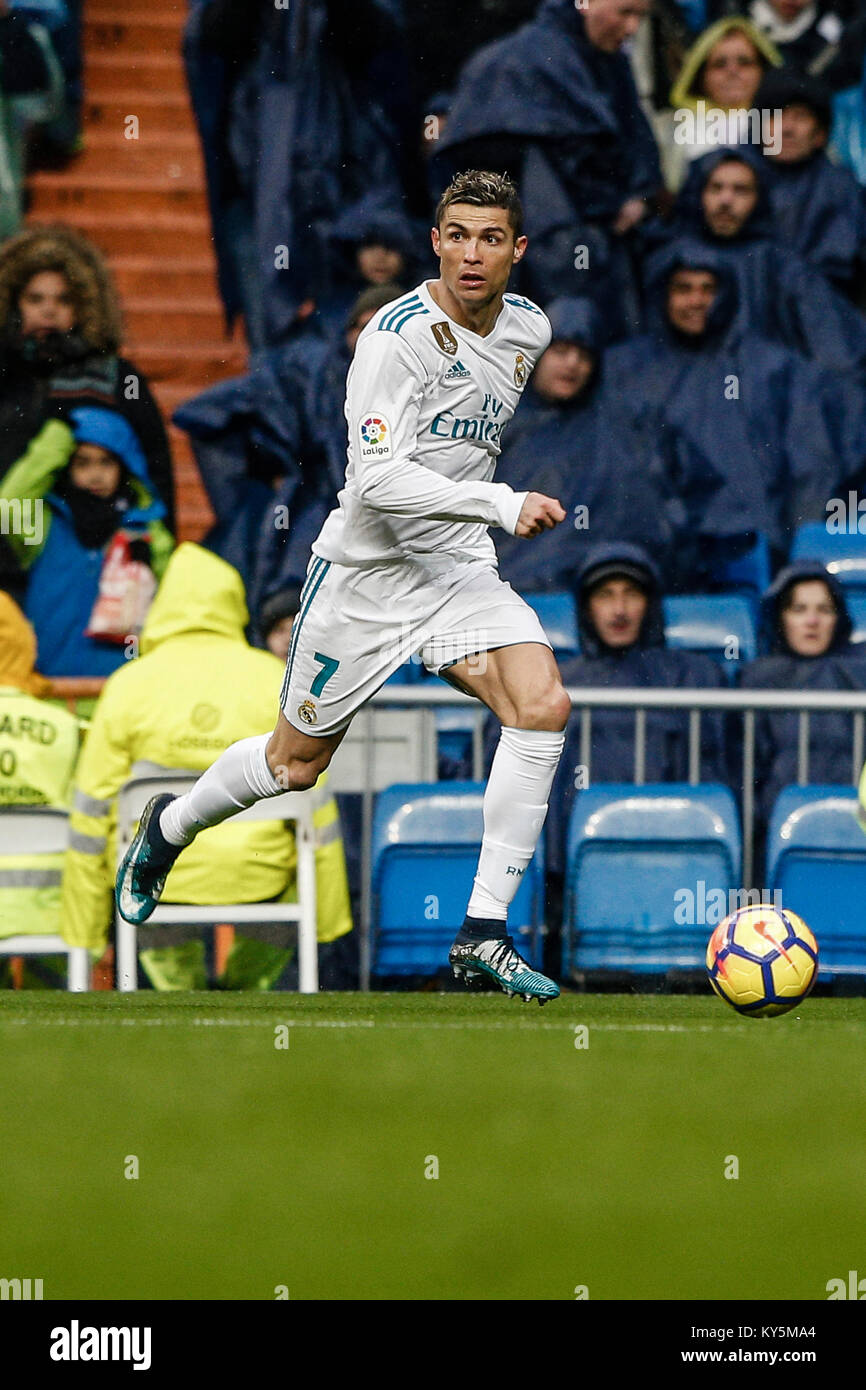 Cristiano Ronaldo heads the ball during the World Football Challenge game –  Stock Editorial Photo © photoworksmedia #18766571